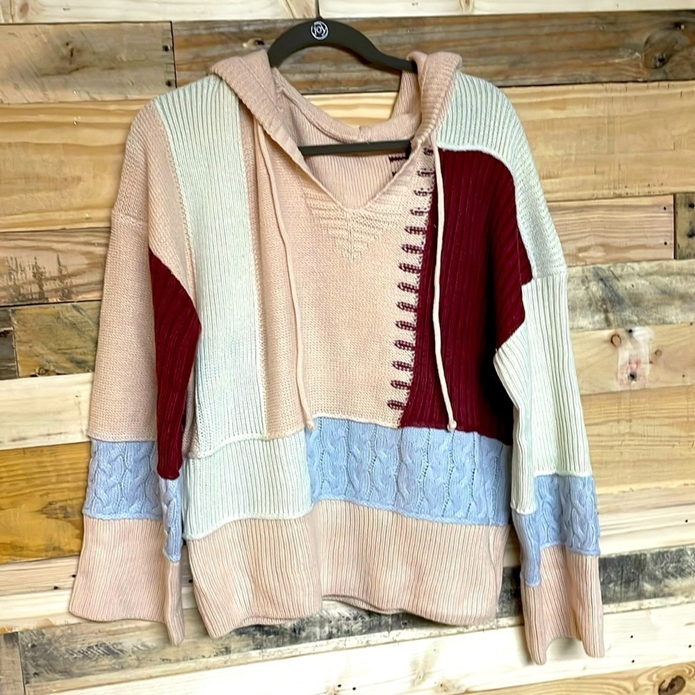 Size L acrylic colorblock oversized wide sleeve sweater hoodie